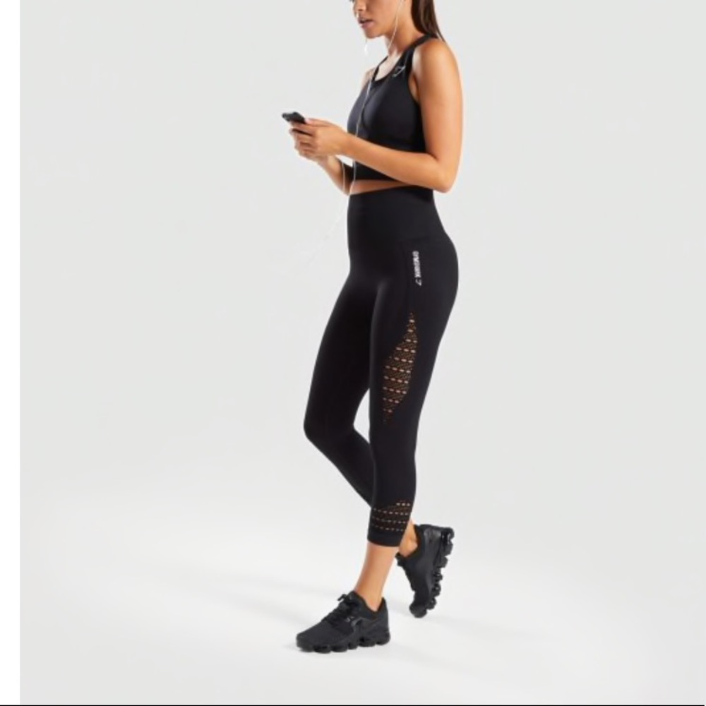Gymshark black cropped leggings